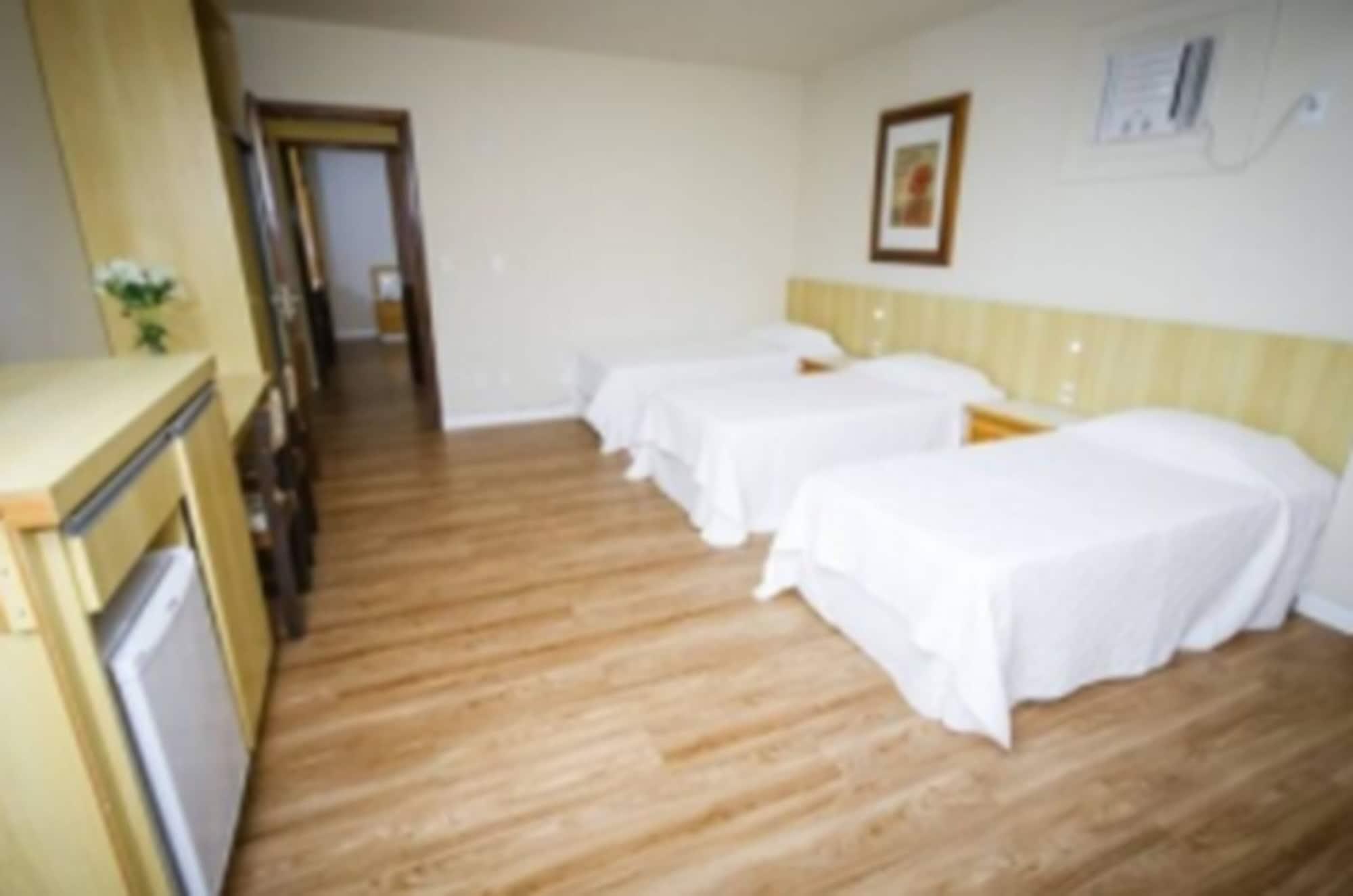 Hotel Geranium Balneario Camboriu Exterior photo