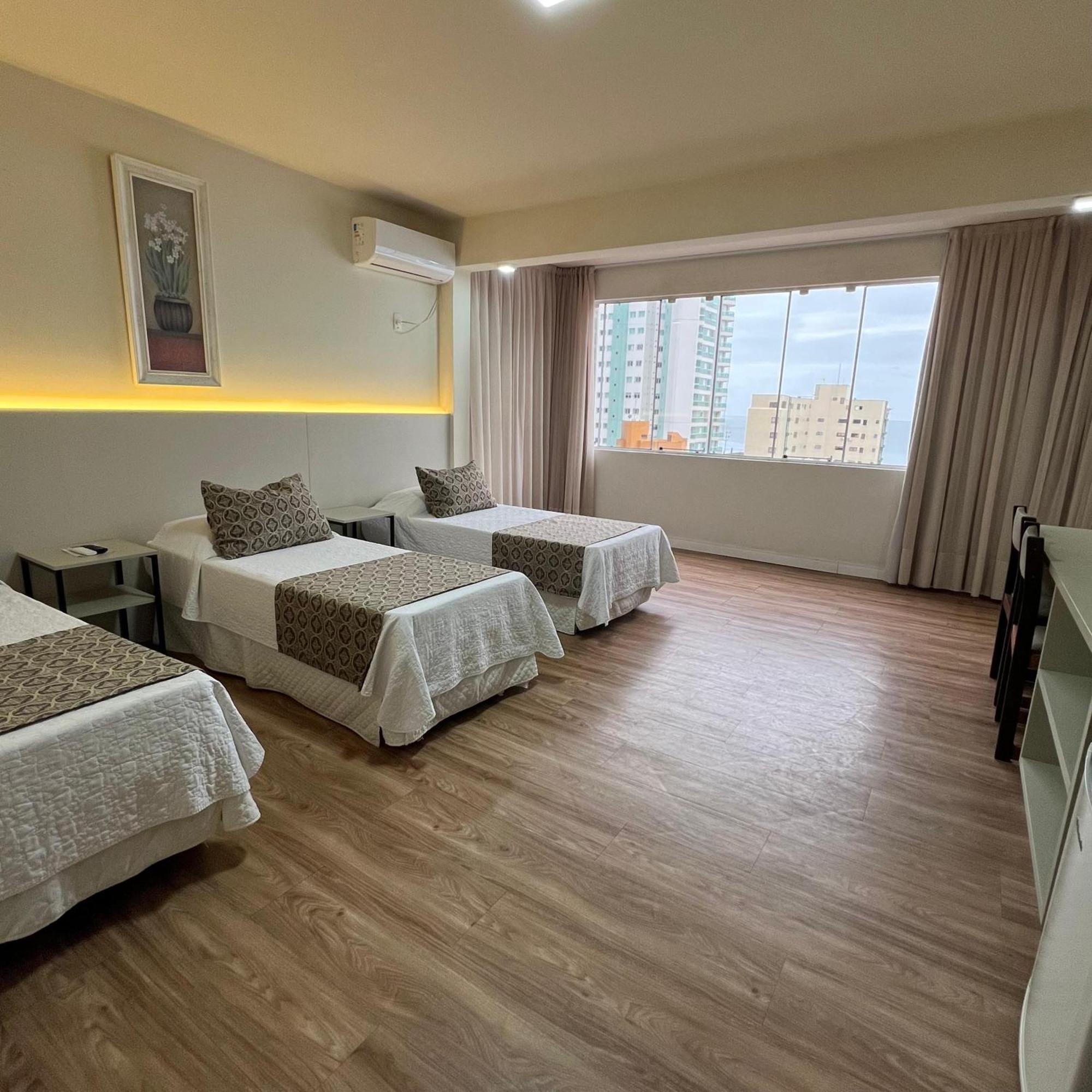 Hotel Geranium Balneario Camboriu Exterior photo