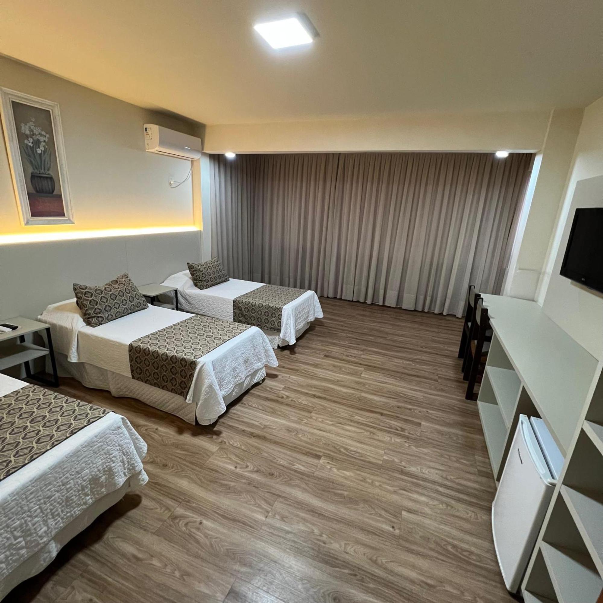 Hotel Geranium Balneario Camboriu Exterior photo